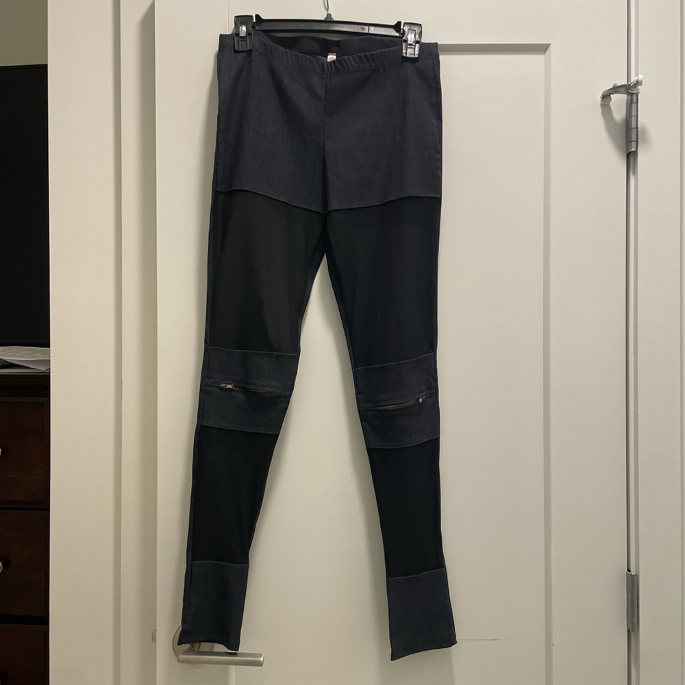 Alternative fashion skinny Jean leggings with zipper and mesh details  #leggings